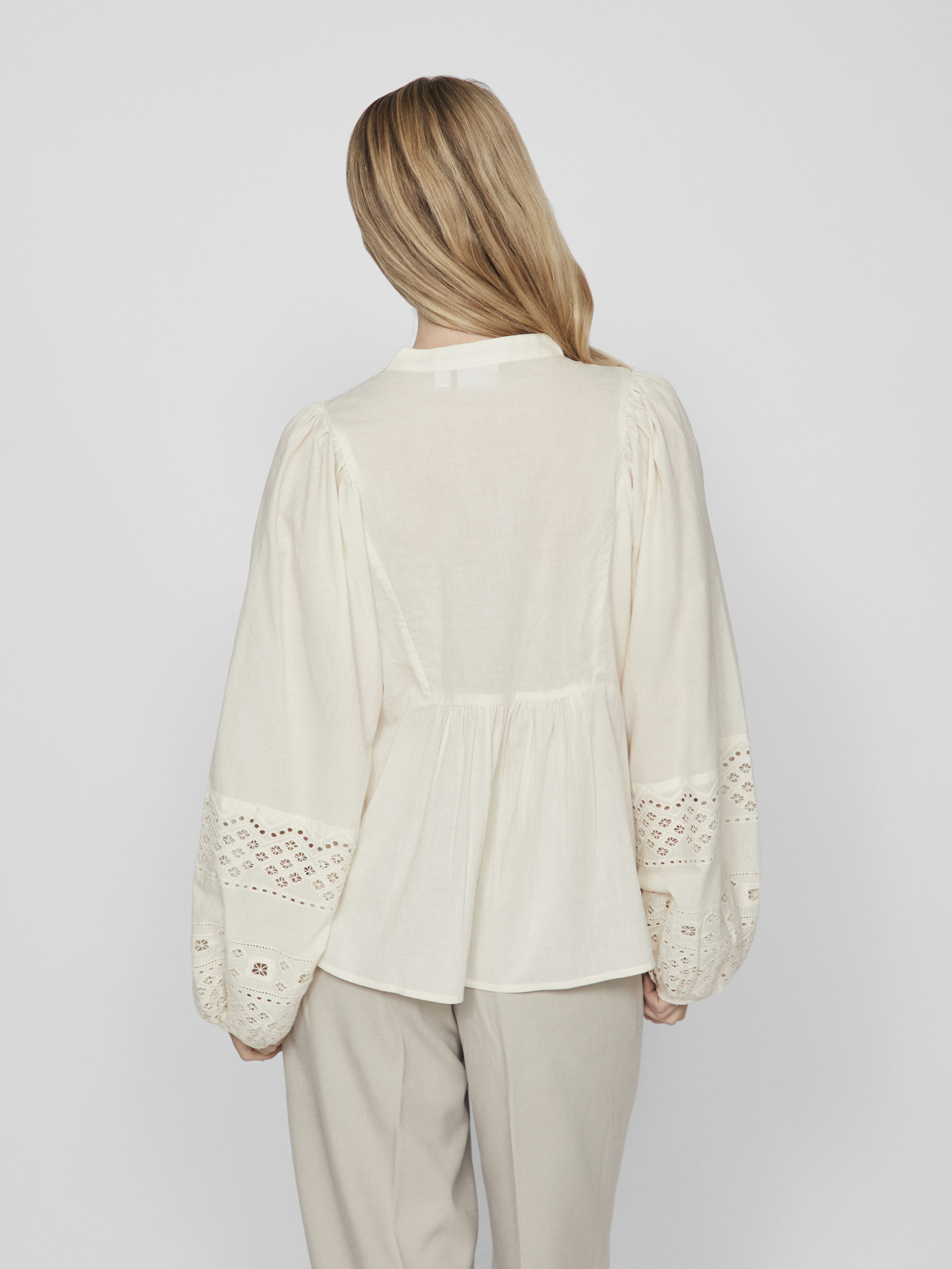 Vila Blouse DULLI 