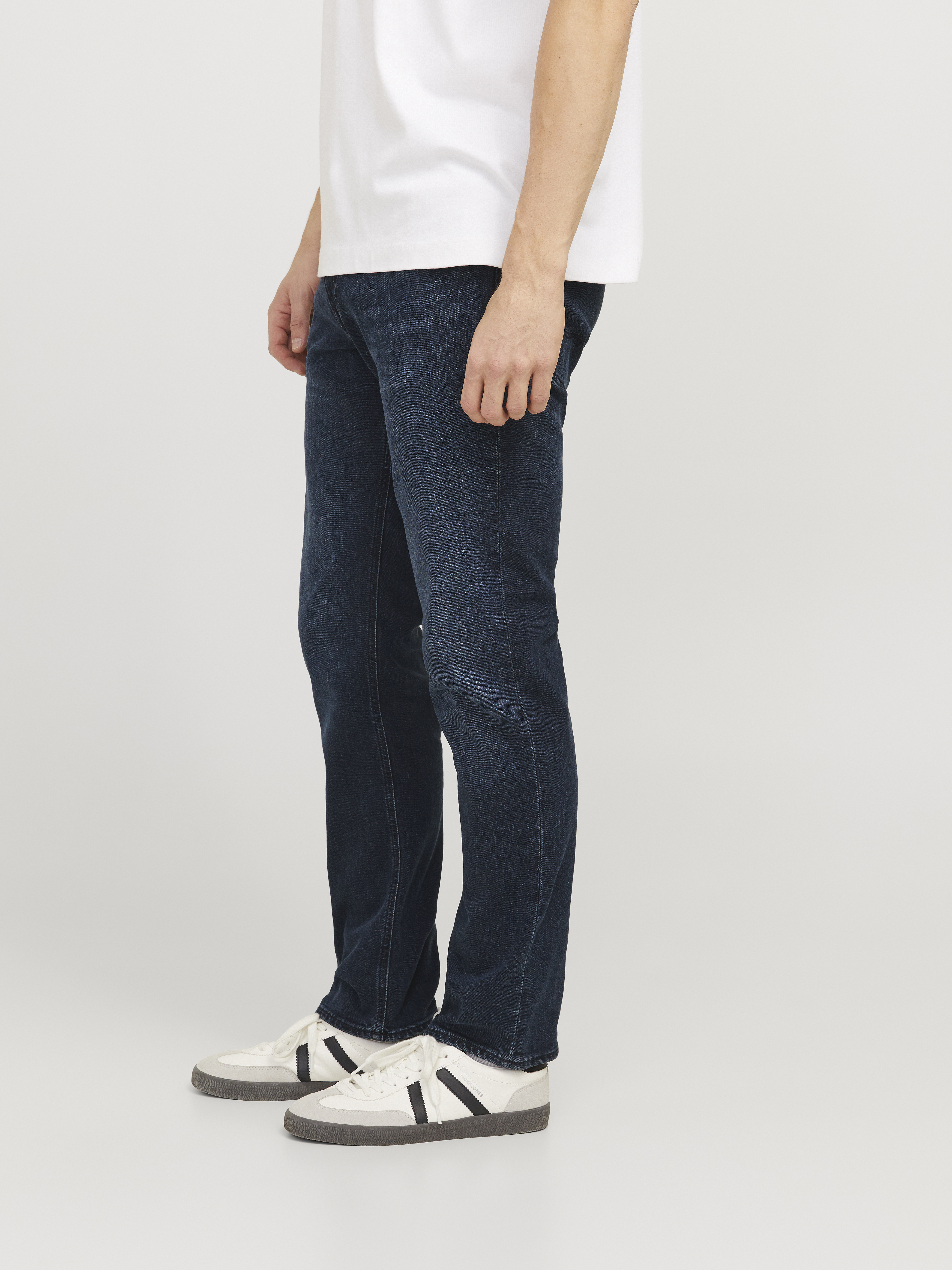 Jack&Jones Straight Fit CLARK AM 300