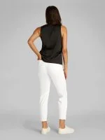 Calvin Klein Mom Jeans MOM