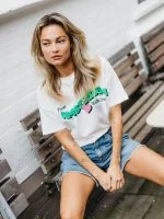 Catwalk Junkie T-shirt