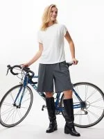 Catwalk Junkie T-shirt