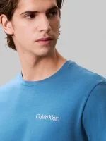 Calvin Klein T-shirt