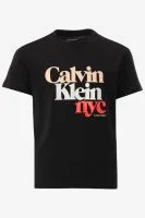 Calvin Klein T-shirt