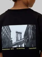 Calvin Klein T-shirt