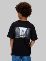 Calvin Klein T-shirt