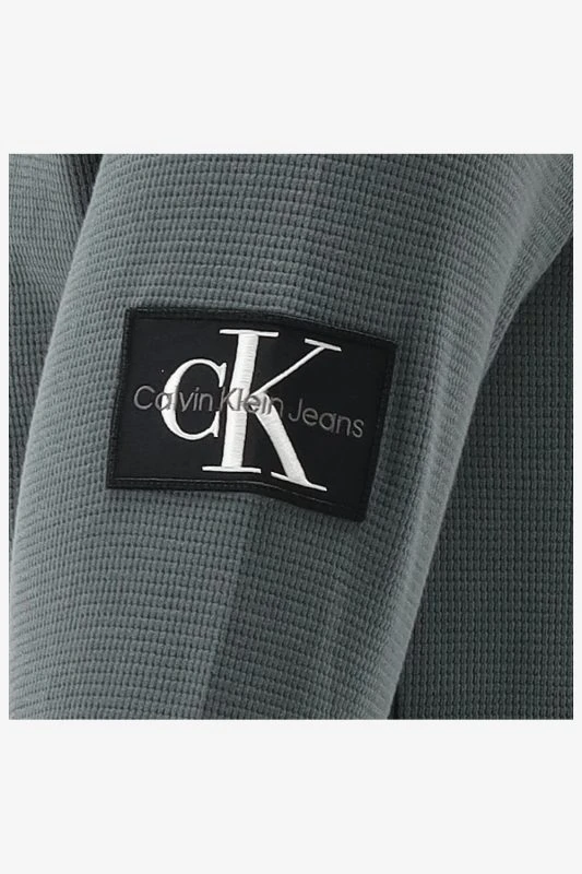 Calvin Klein Longsleeve BADGE WAFFLE LS TEE, PSL - productfoto