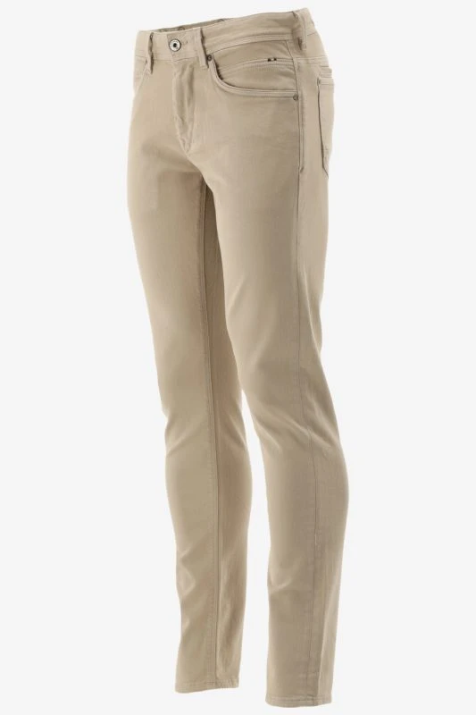 Vanguard Slim Fit V850