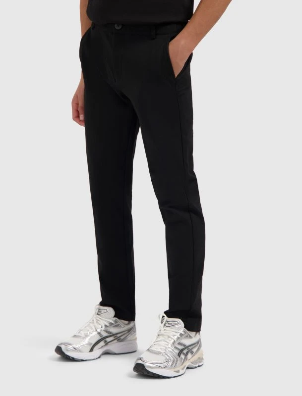 Ballin Straight Fit