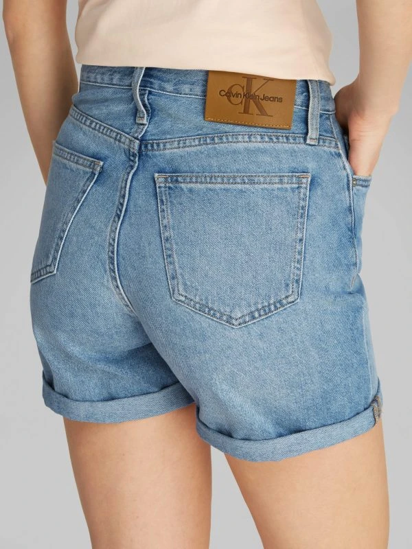 Calvin Klein Short MOM