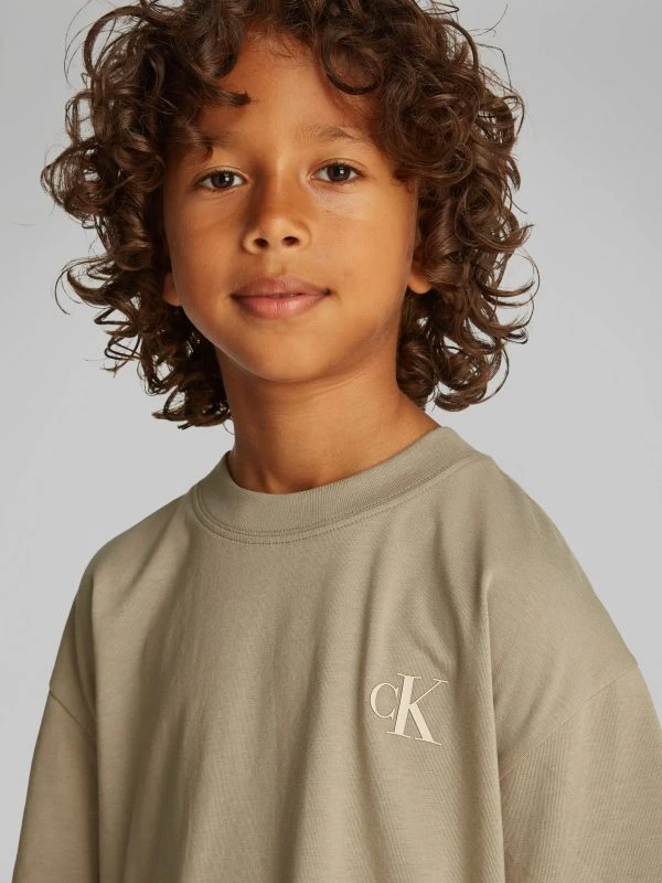 Calvin Klein T-shirt J12