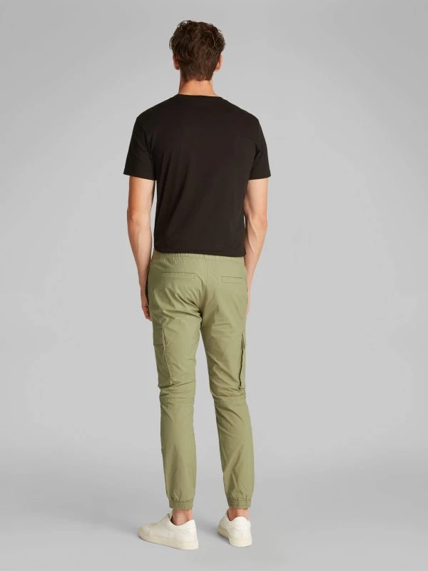Calvin Klein Cargo  SKINNY