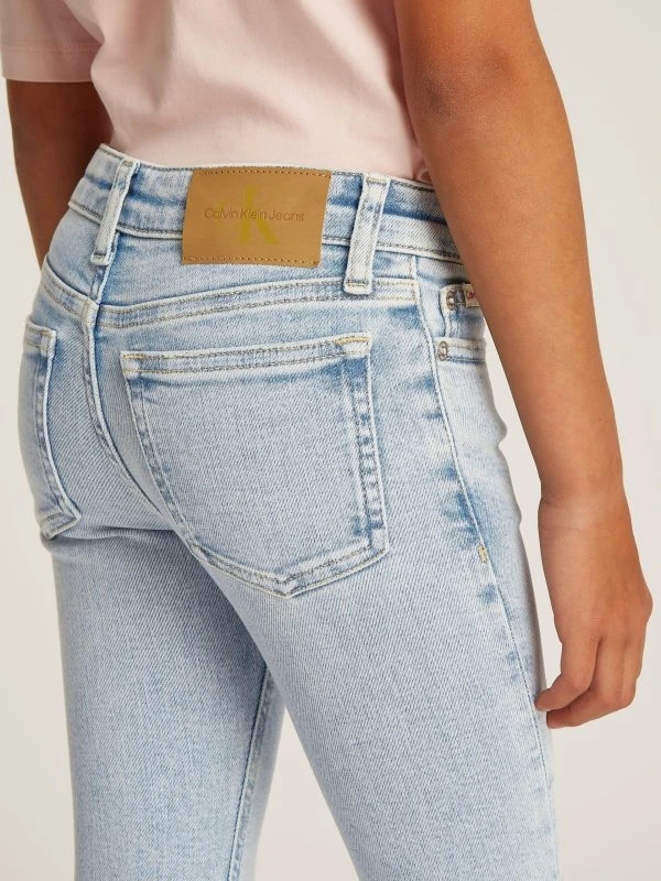 Calvin Klein Flared MR