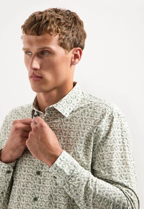 No Excess Casual Shirt - productfoto
