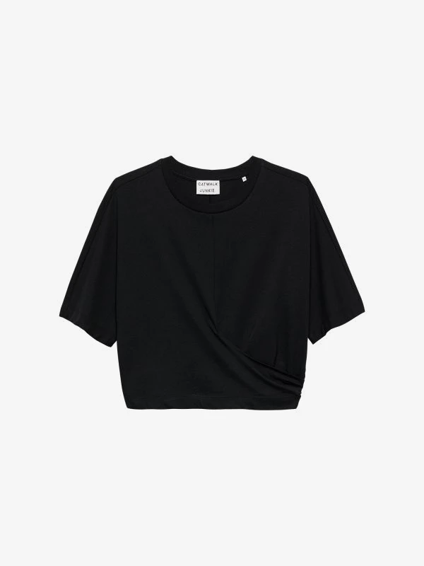 Catwalk Junkie T-shirt