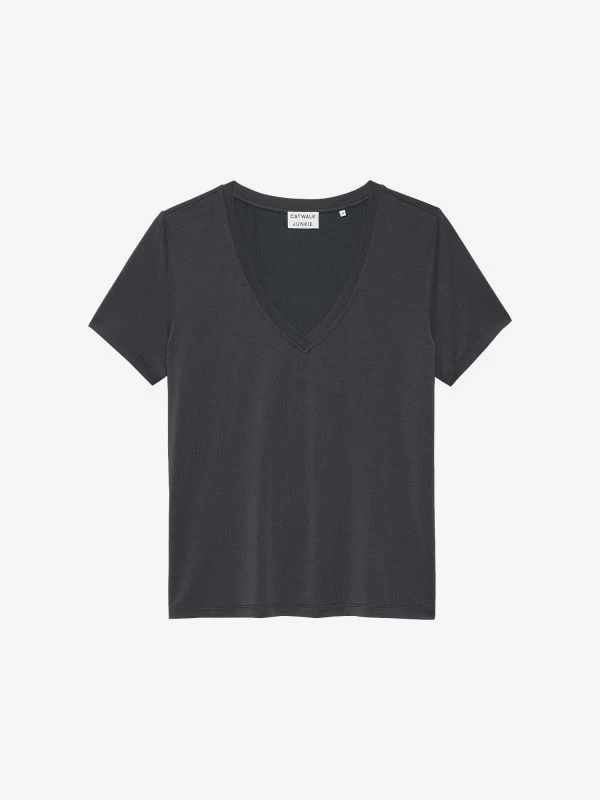 Catwalk Junkie T-shirt