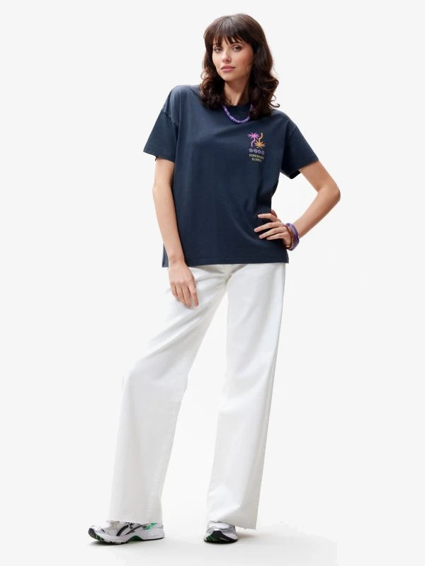 Catwalk Junkie T-shirt