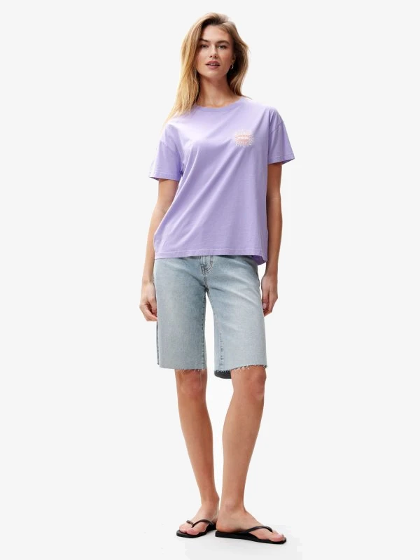 Catwalk Junkie T-shirt