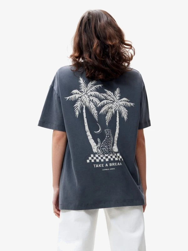 Catwalk Junkie T-shirt