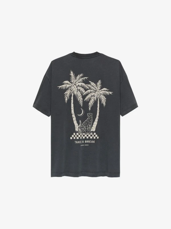 Catwalk Junkie T-shirt