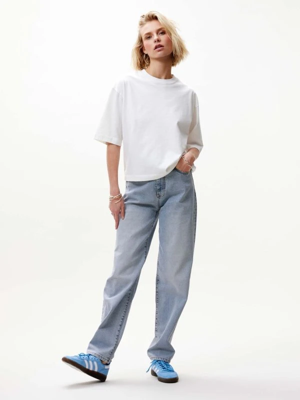 Catwalk Junkie T-shirt