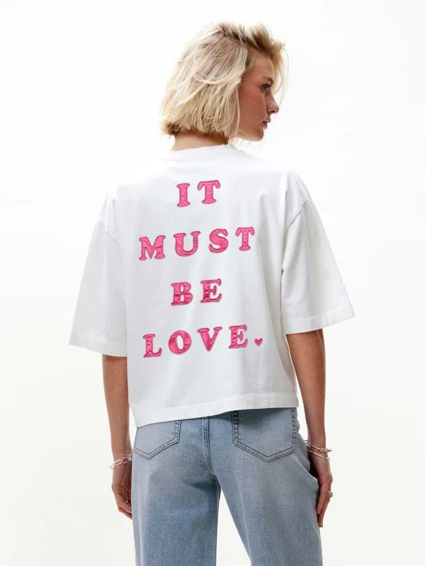 Catwalk Junkie T-shirt