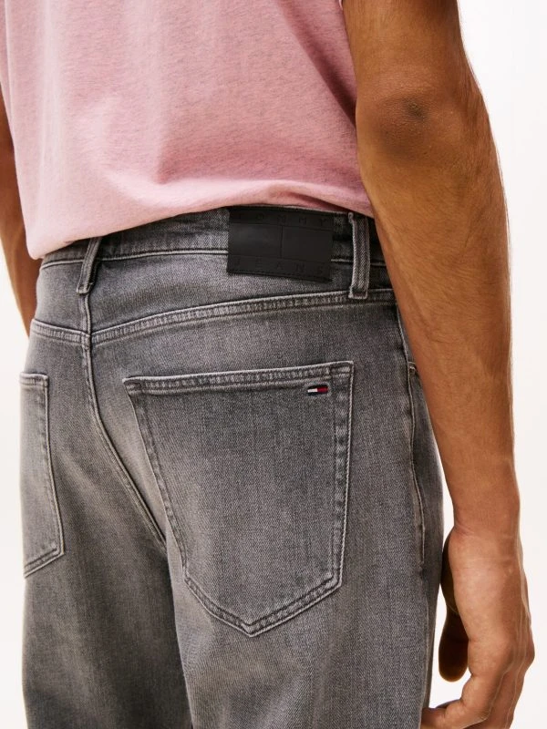 Tommy Hilfiger Tapered Fit