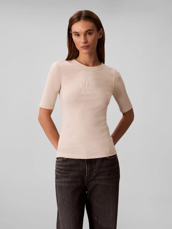 Calvin Klein T-shirt