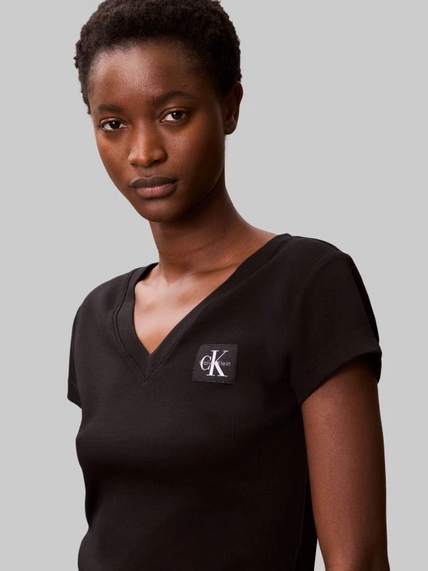 Calvin Klein T-shirt