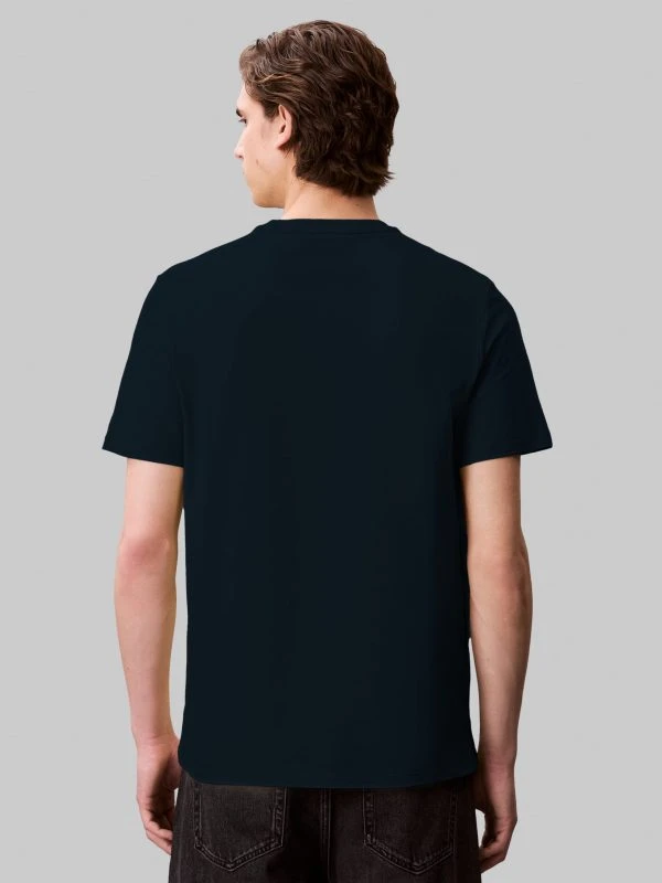 Calvin Klein T-shirt