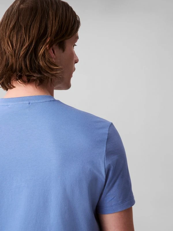 Calvin Klein T-shirt