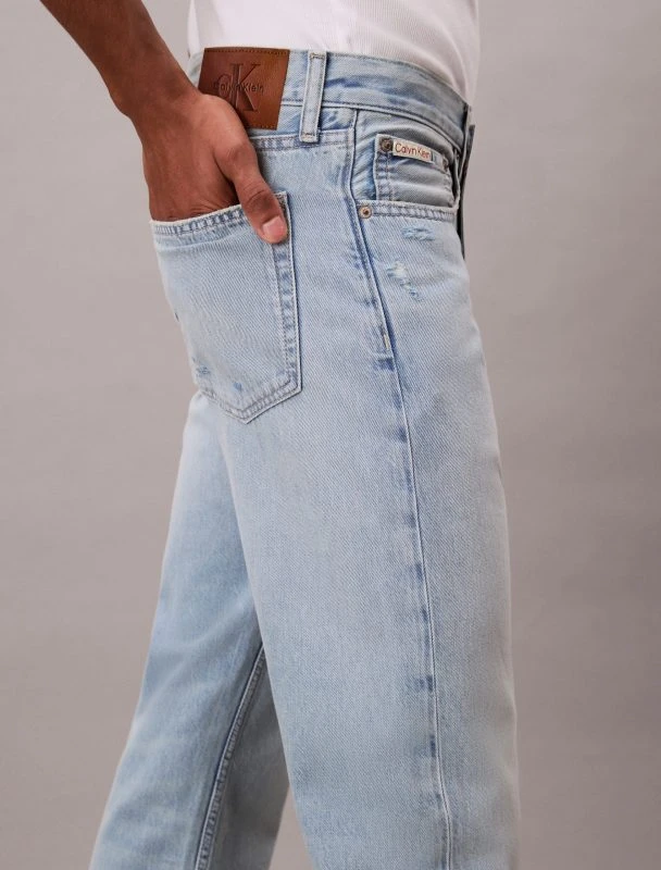 Calvin Klein Straight Fit