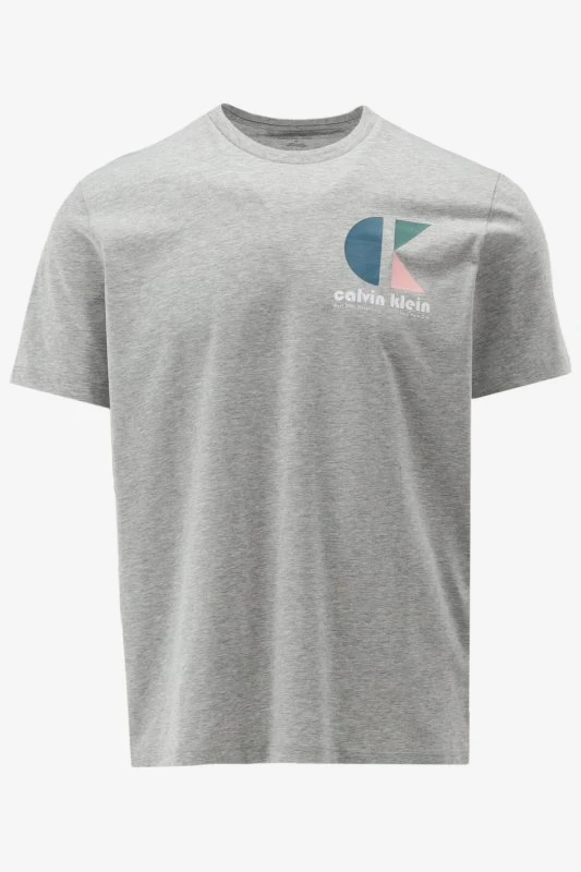 Calvin Klein T-shirt