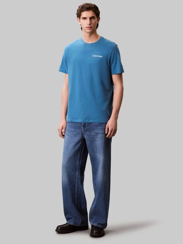 Calvin Klein T-shirt