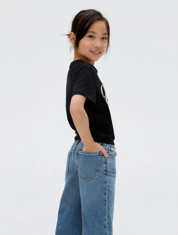 Calvin Klein Wide