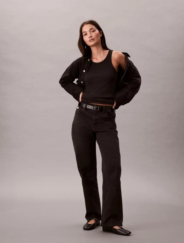 Calvin Klein Straight Fit