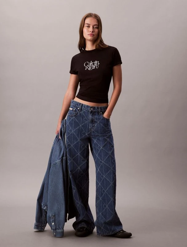 Calvin Klein T-shirt