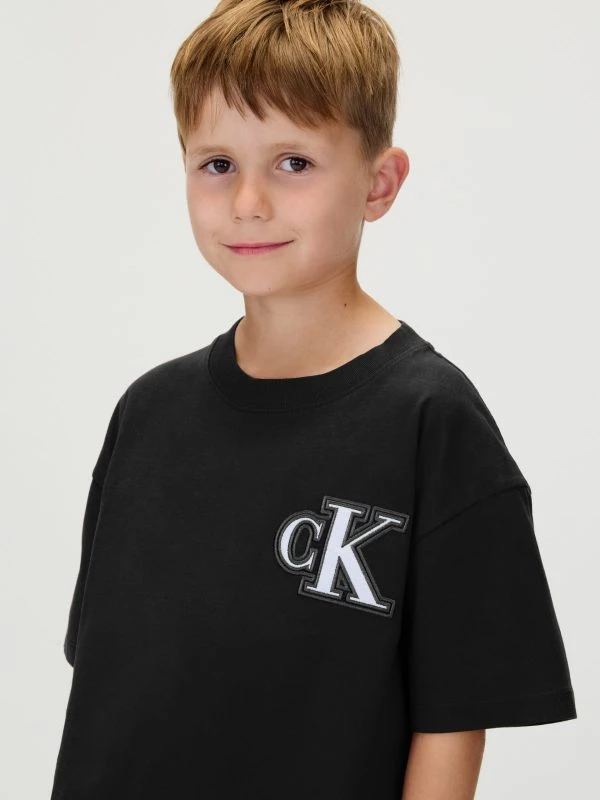 Calvin Klein T-shirt