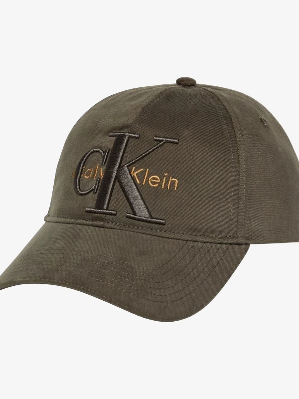 Calvin Klein Pet