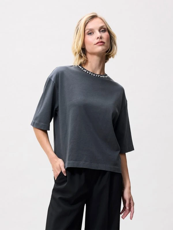 Catwalk Junkie T-shirt