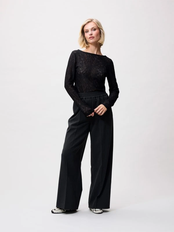 Catwalk Junkie Top