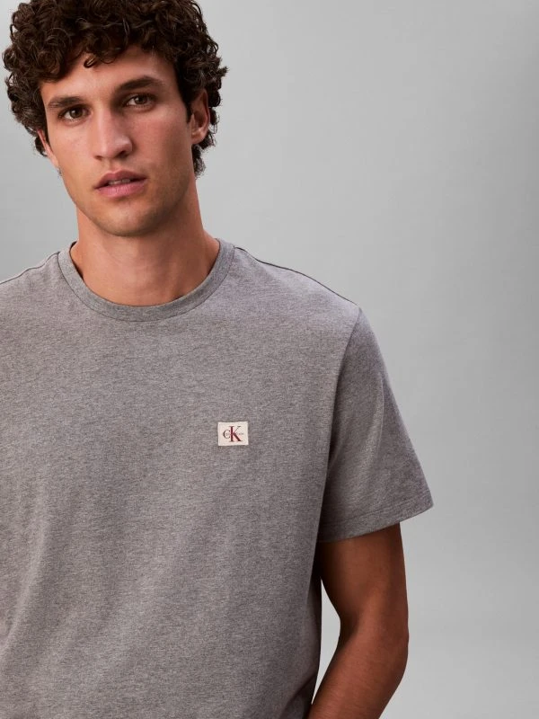 Calvin Klein T-shirt